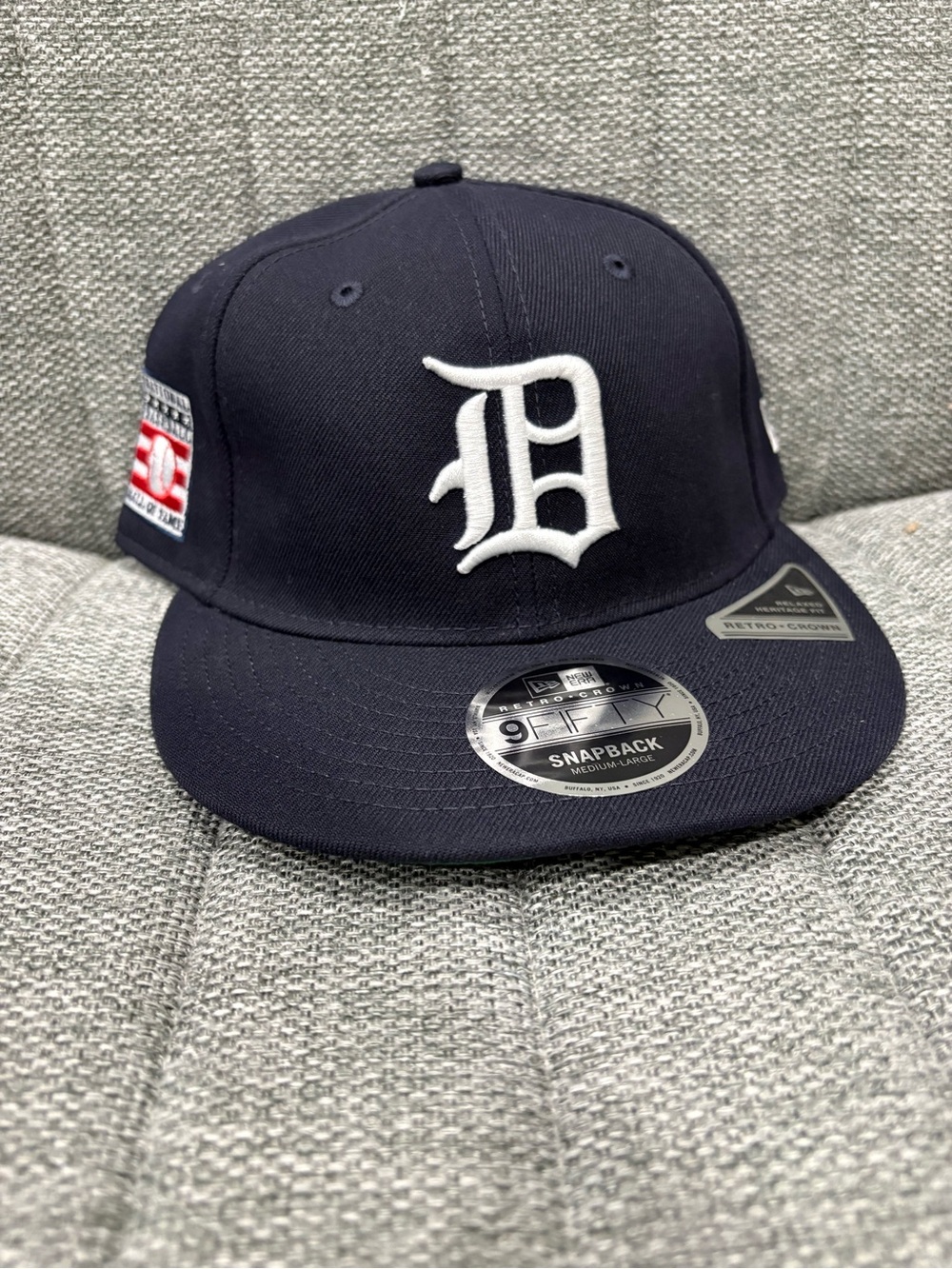 Brand New Detroit Tigers MLB snapback hat by New Era
